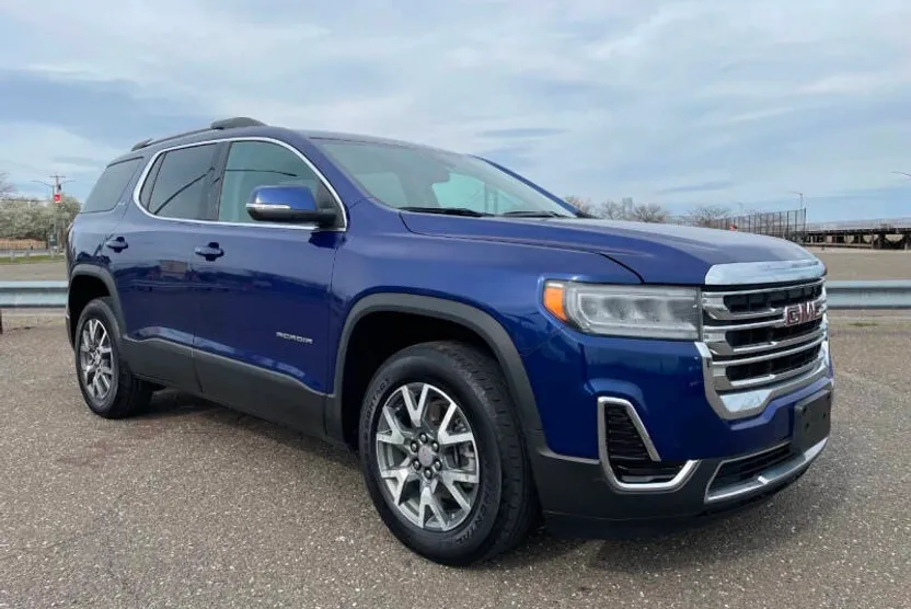 2023 Gmc Acadia SLE photo 1