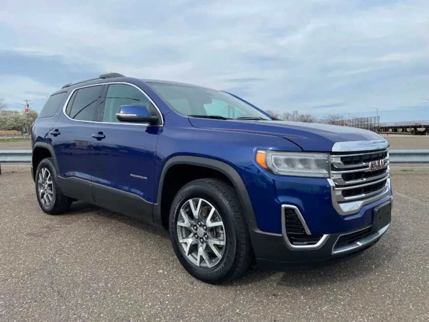 2023 Gmc Acadia SLE photo 1