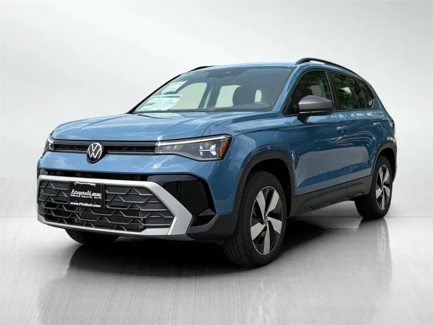 2025 Volkswagen Taos S photo 1