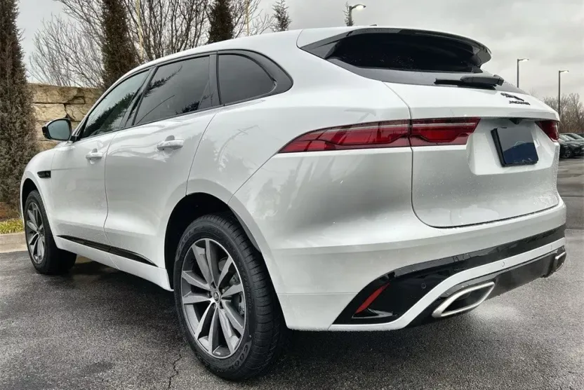 2025 Jaguar F-PACE P400 R-Dynamic S photo 1