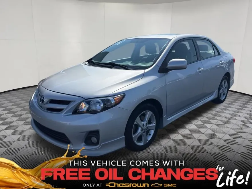 2012 Toyota Corolla S photo 1