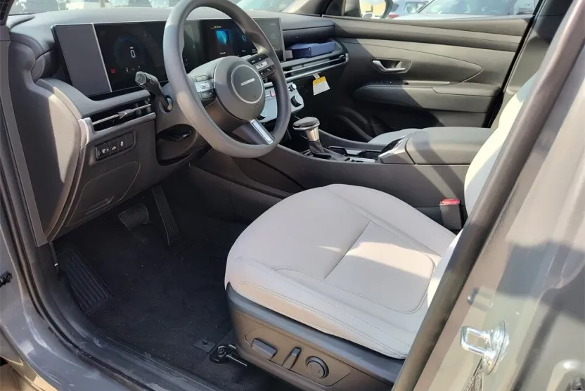 2026 Hyundai Santa Cruz SEL photo 1