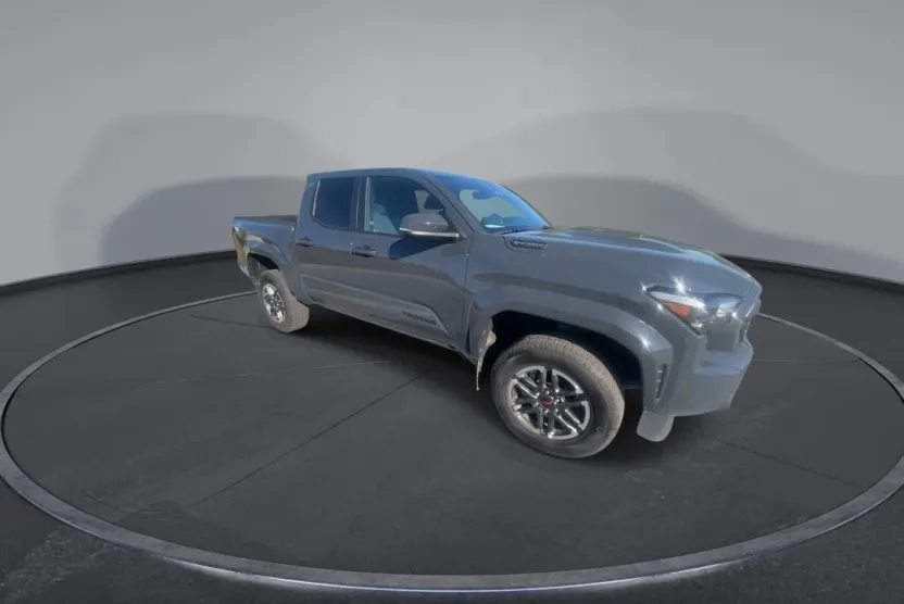 2024 Toyota Tacoma TRD Sport 4x4 photo 1