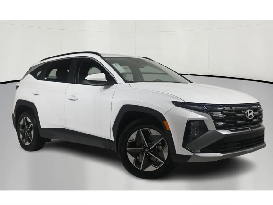 2025 Hyundai Tucson SEL photo 1