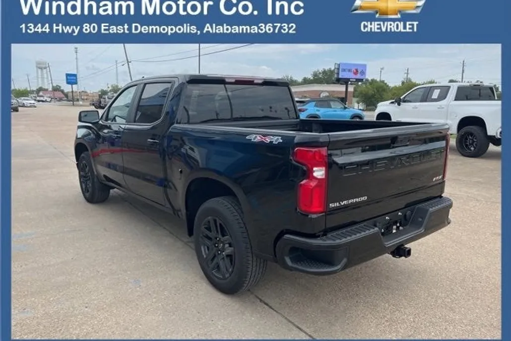 2026 Chevrolet Silverado 1500 RST photo 1