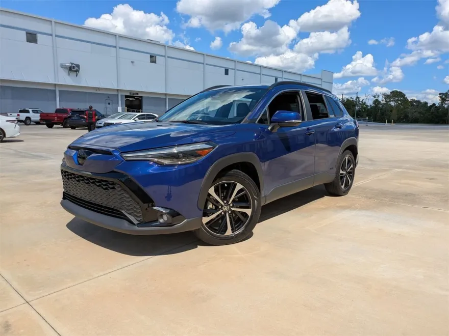 2023 Toyota Corolla Hybrid XSE photo 1