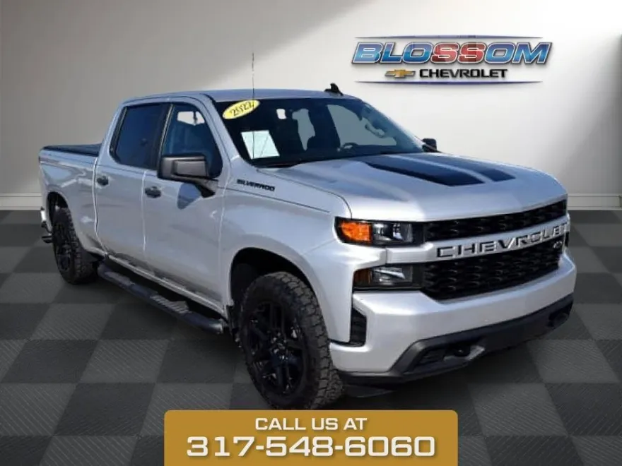 2022 Chevrolet Silverado 1500 Custom photo 1
