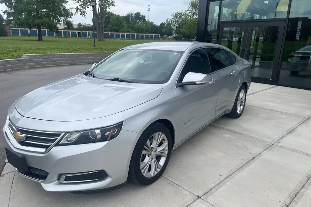 2014 Chevrolet Impala 1LT photo 1