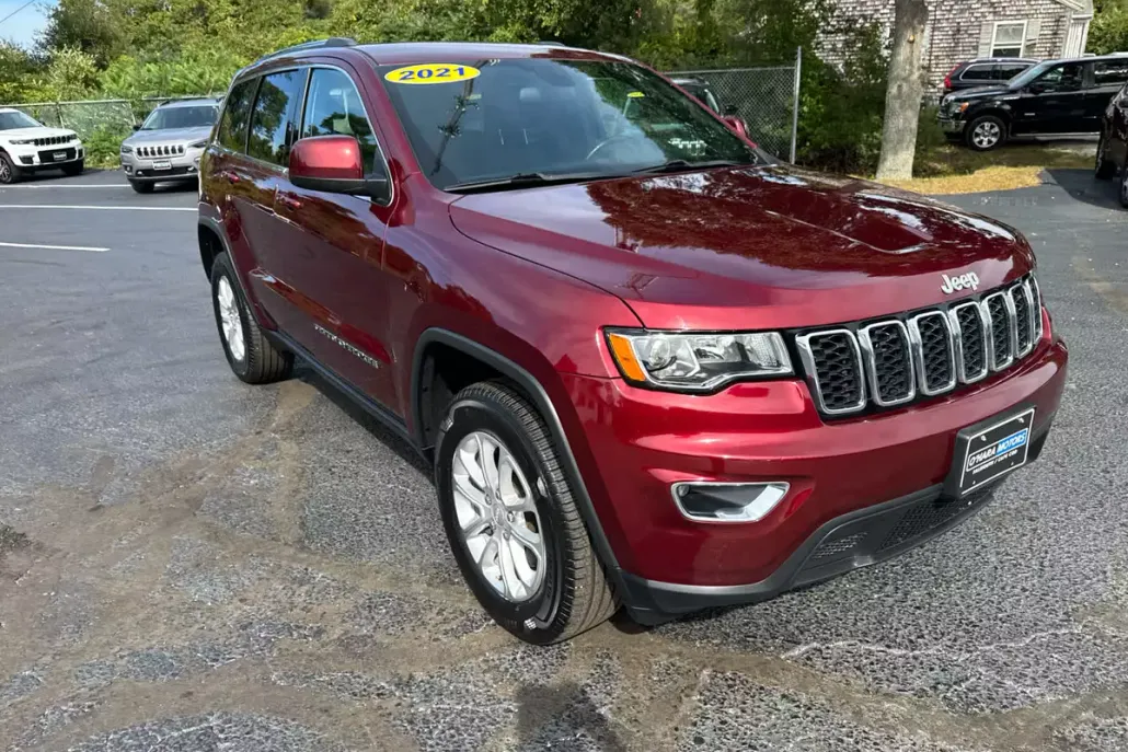 2021 Jeep Grand Cherokee Laredo E photo 1