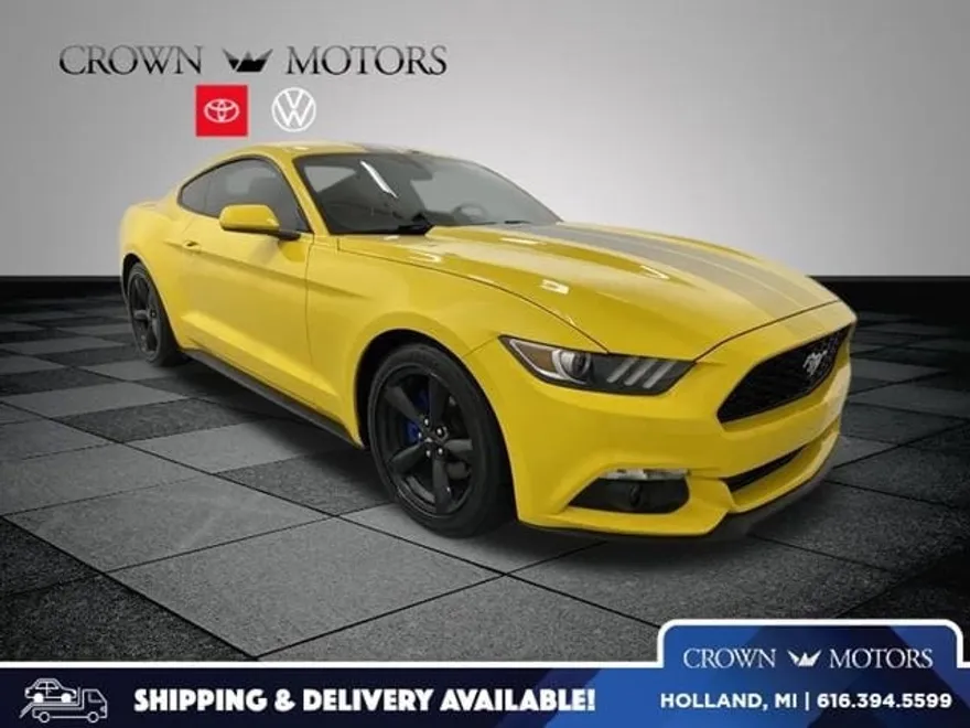 2016 Ford Mustang V6 photo 1