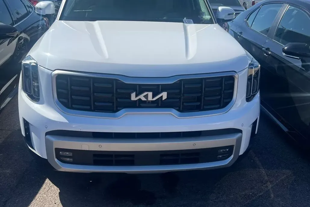 2024 Kia Telluride SX Prestige photo 1