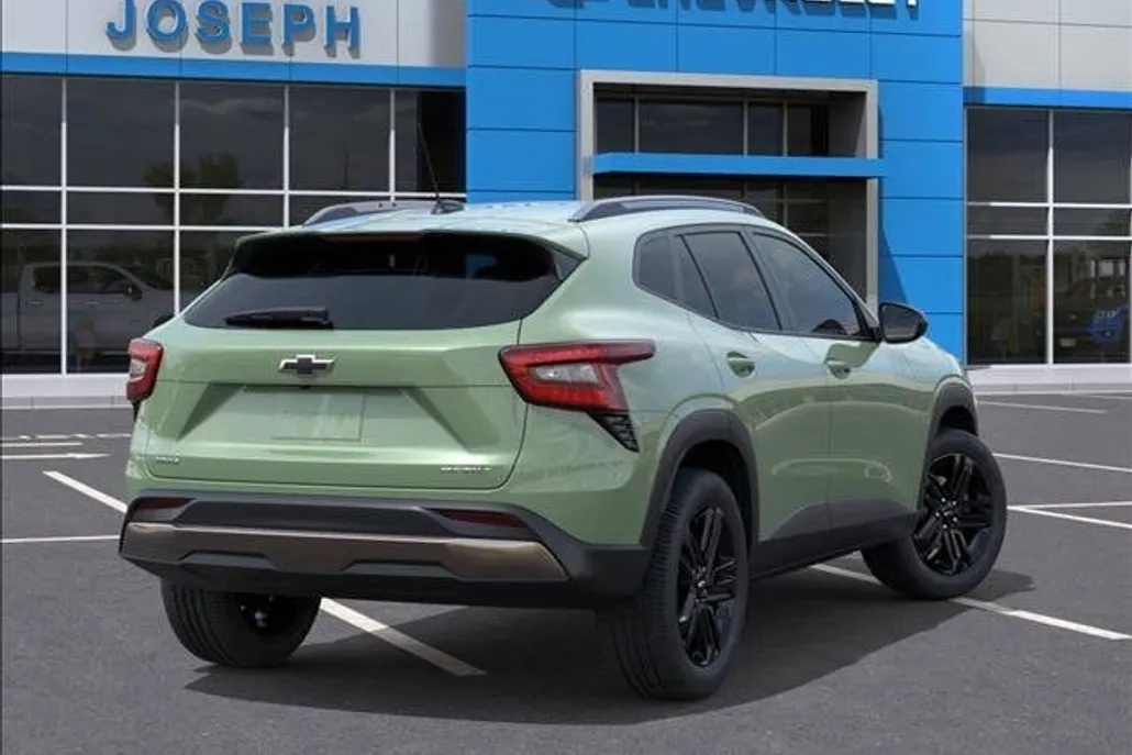 2026 Chevrolet Trax ACTIV photo 1