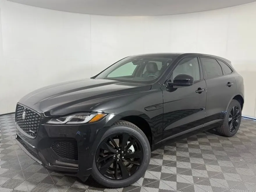 2025 Jaguar F-PACE R-Dynamic S photo 1