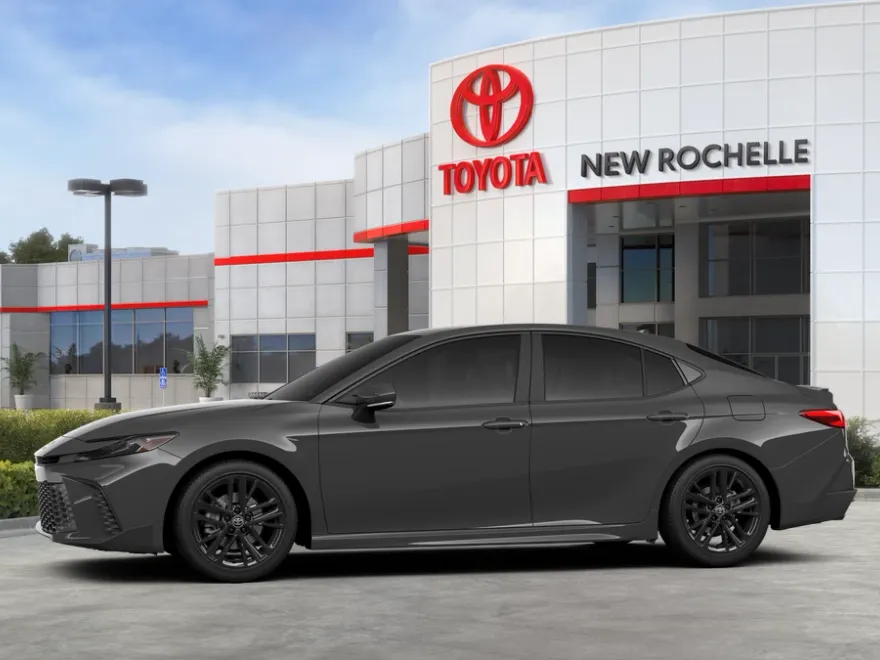 2026 Toyota Camry SE photo 1