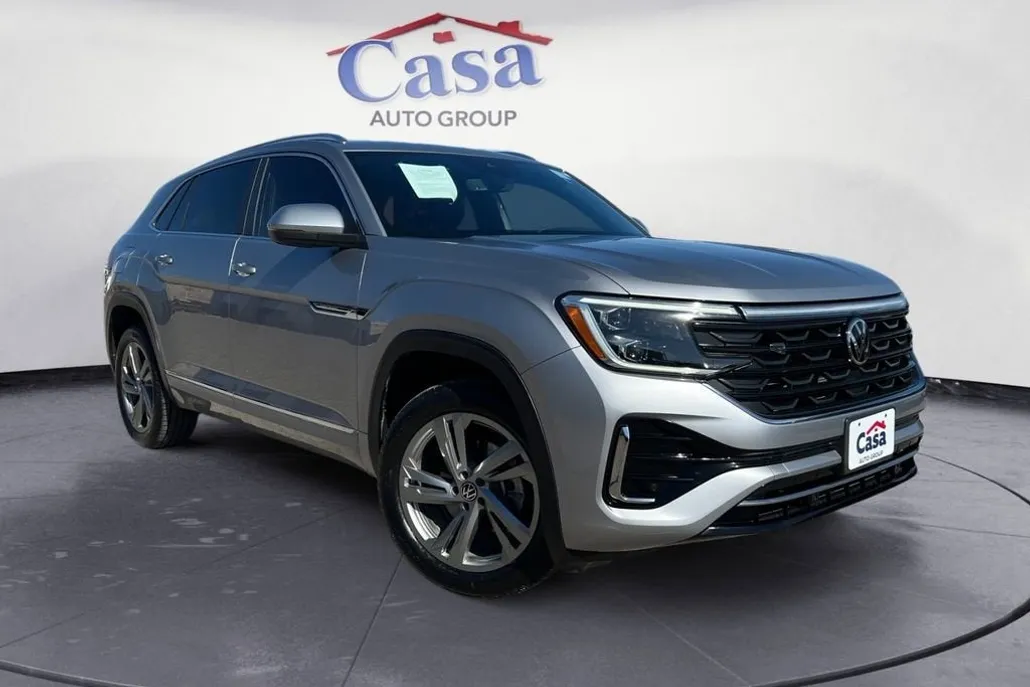 2024 Volkswagen Atlas Cross Sport SEL R-Line photo 1
