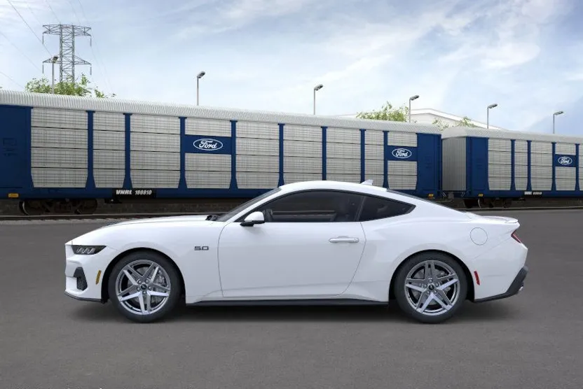 2025 Ford Mustang GT Premium photo 1