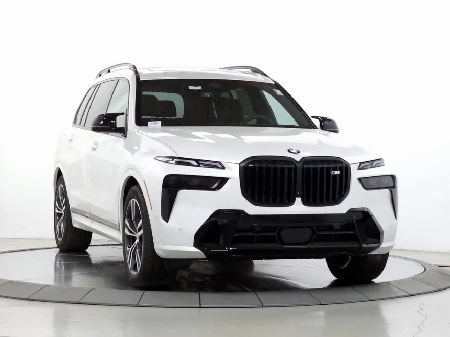 2025 Bmw X7 M60i photo 1
