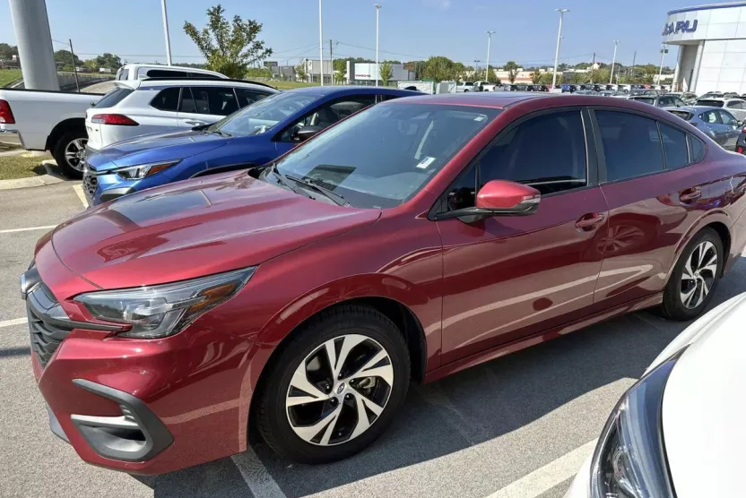 2023 Subaru Legacy Premium photo 1