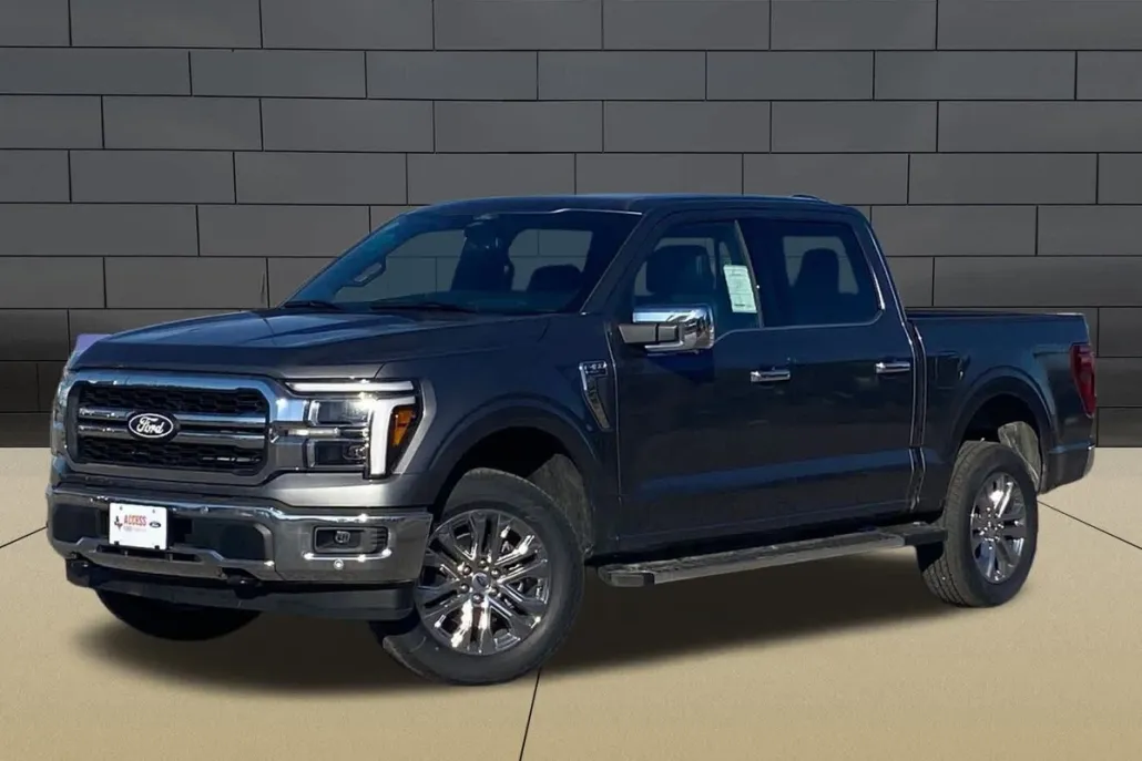 2025 Ford F-150 Lariat photo 1