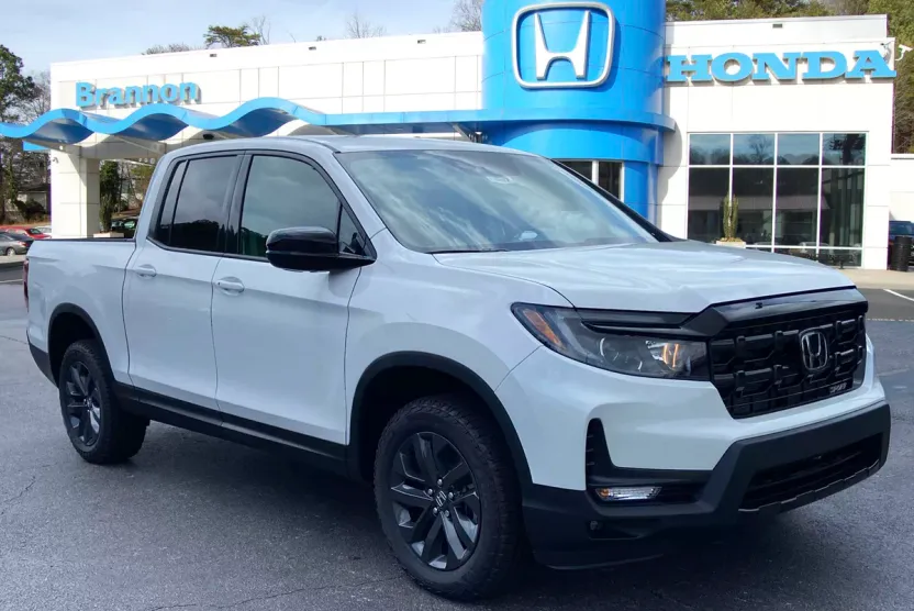 2025 Honda Ridgeline Sport photo 1
