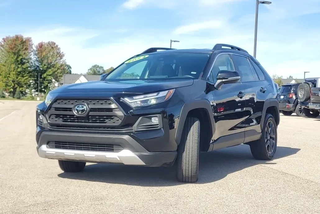 2024 Toyota RAV4 Adventure photo 1