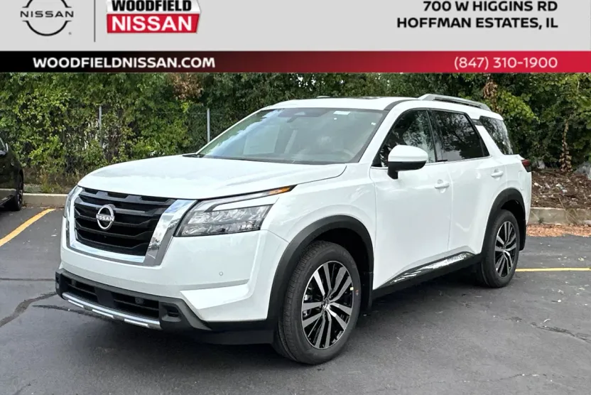 2025 Nissan Pathfinder Platinum photo 1