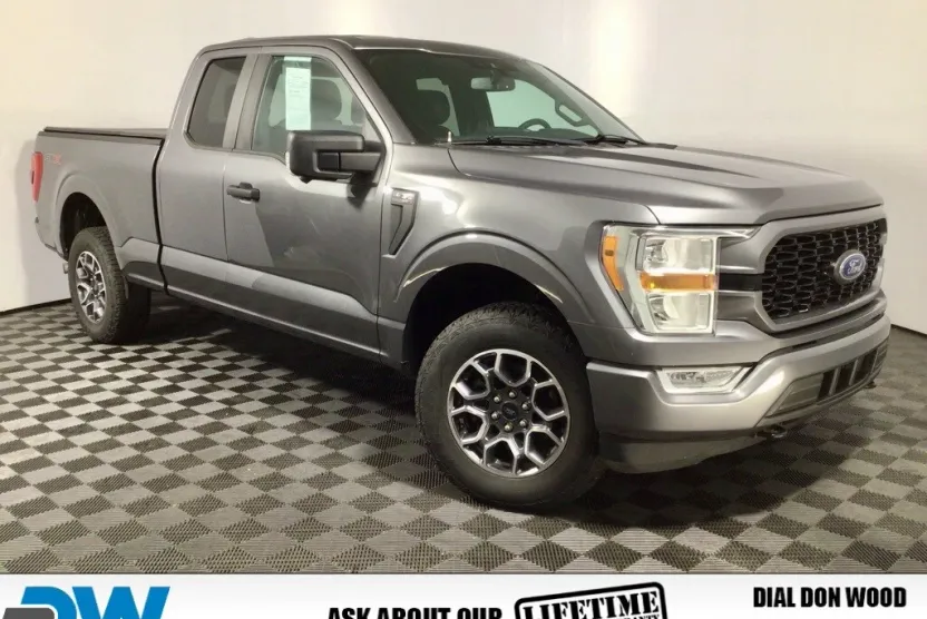2021 Ford F-150 XL photo 1