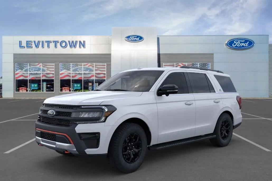 2024 Ford Expedition Timberline photo 1