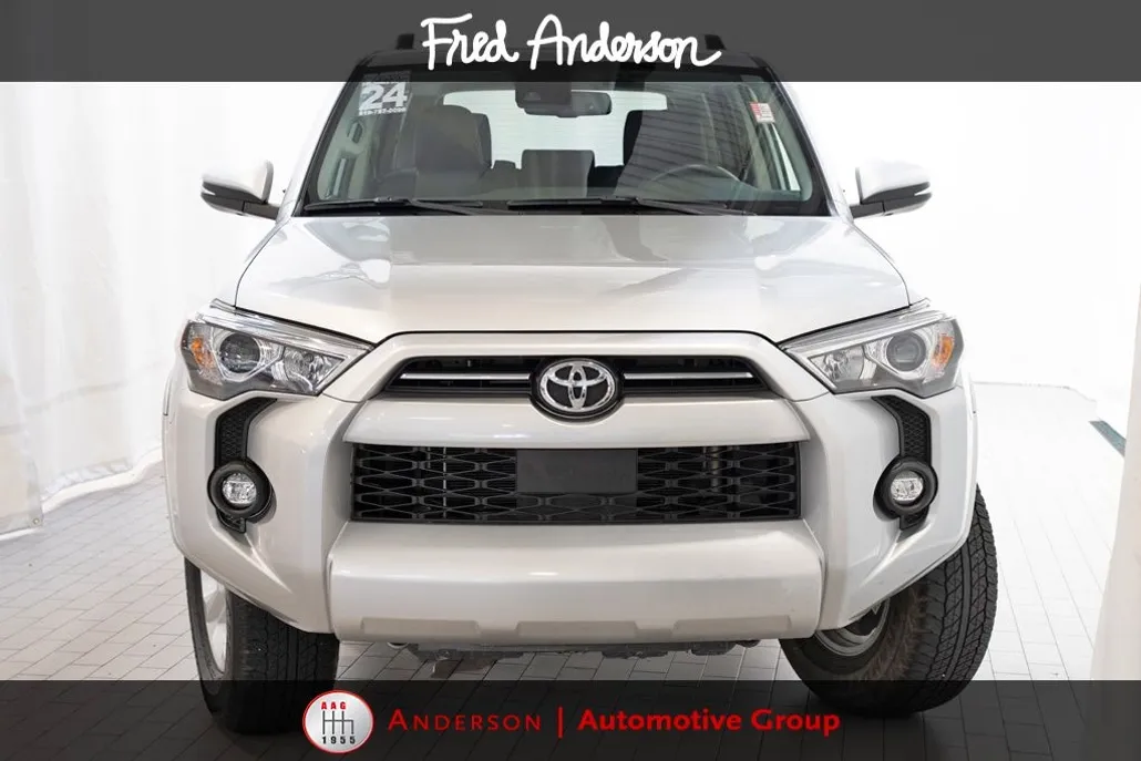 2024 Toyota 4Runner SR5 Premium photo 1