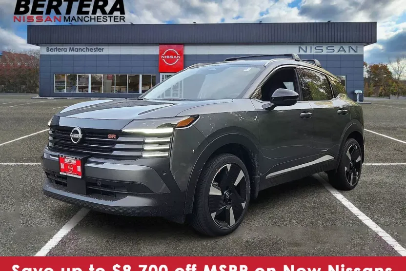 2026 Nissan Kicks SR photo 1