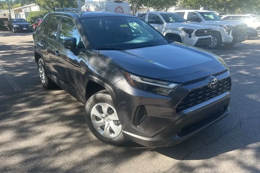 2025 Toyota RAV4 LE photo 1