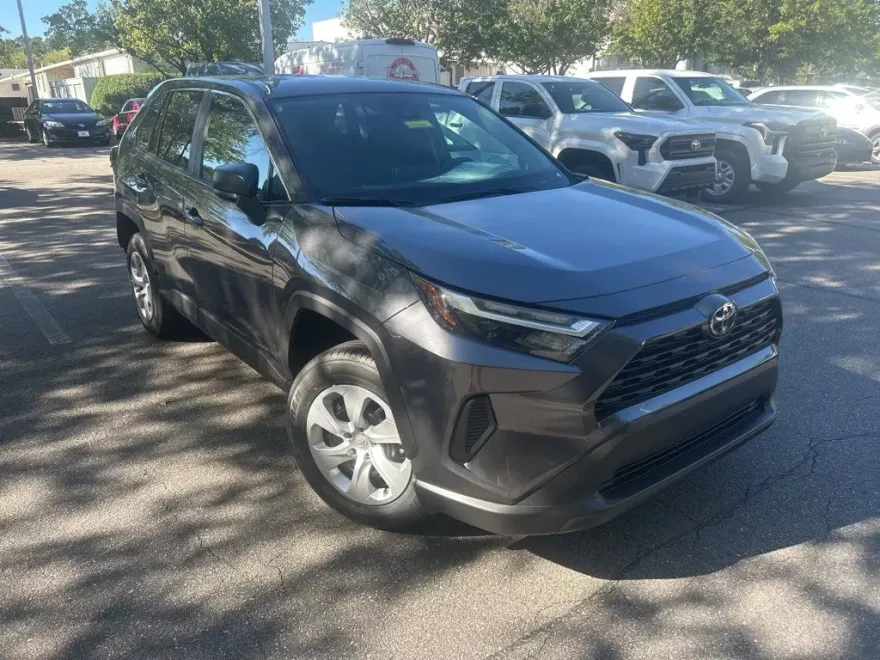 2025 Toyota RAV4 LE photo 1
