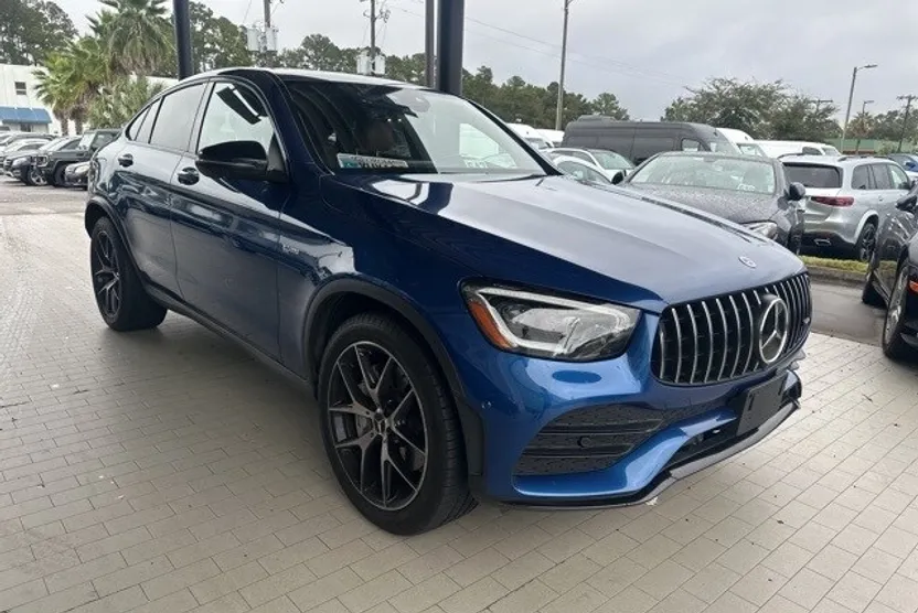 2022 Mercedes Benz GLC 43 photo 1