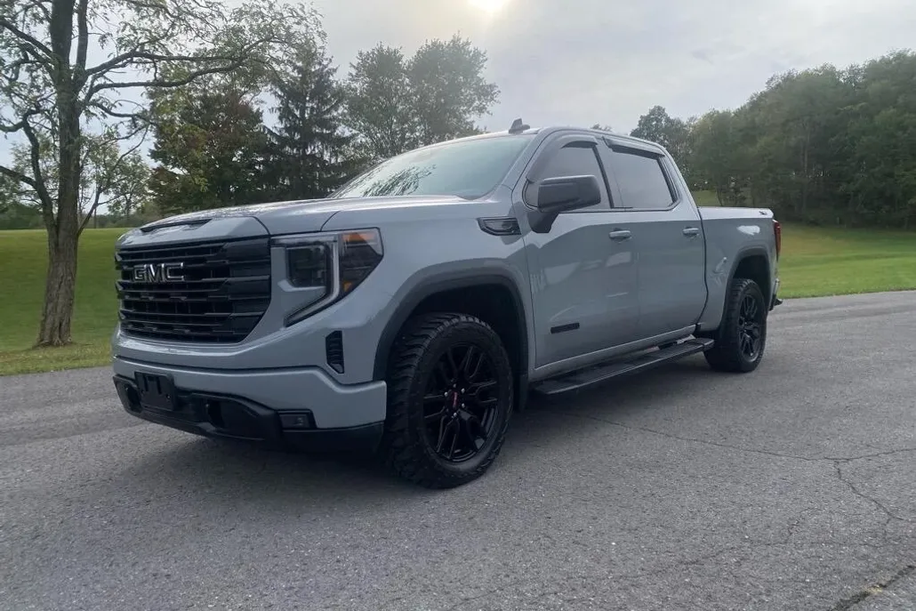 2024 Gmc Sierra 1500 Elevation photo 1