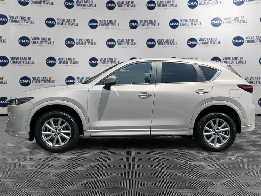 2024 Mazda CX-5 2.5 S Preferred photo 1