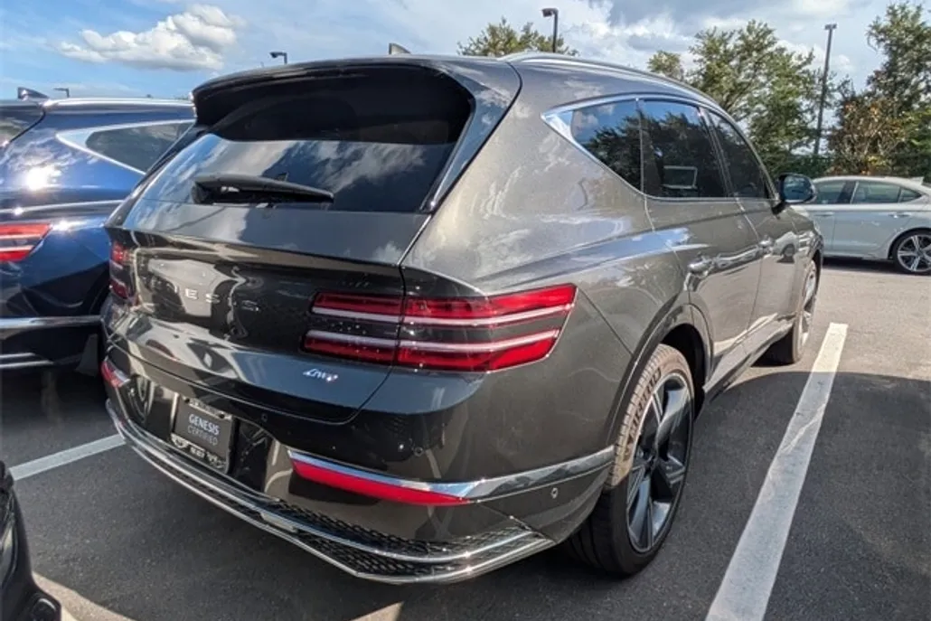2025 Genesis GV80 2.5T Prestige photo 1