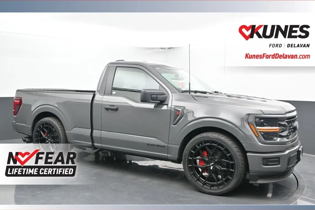 2025 Ford F-150 XL photo 1