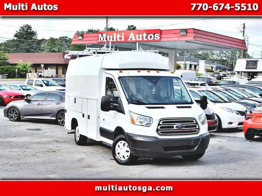 2019 Ford Transit Cutaway Van photo 1