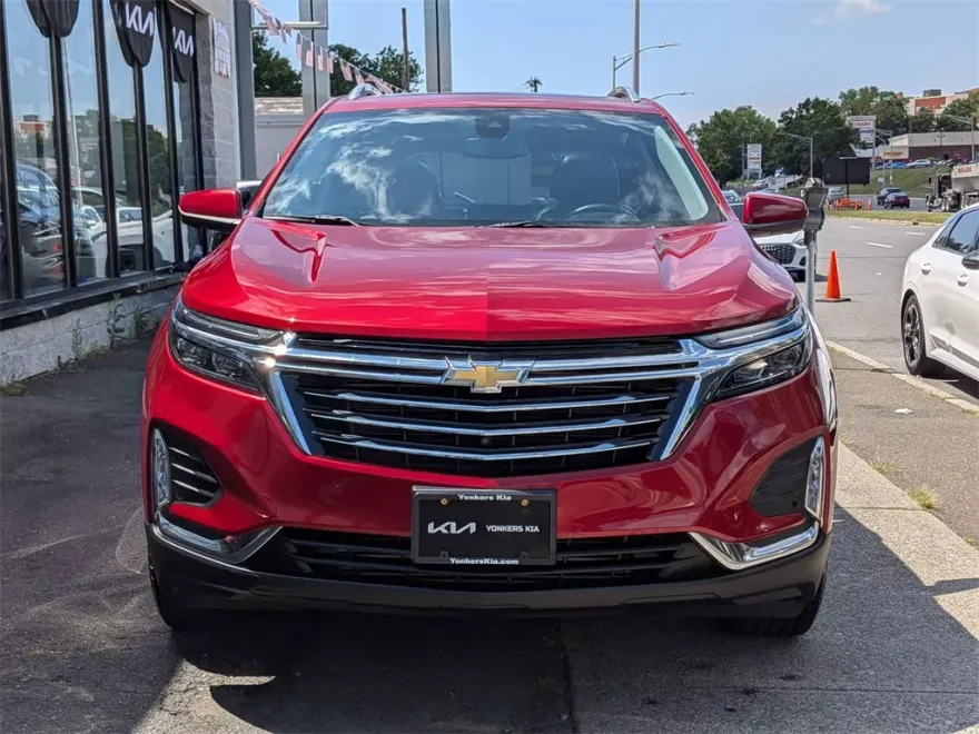 2023 Chevrolet Equinox Premier photo 1