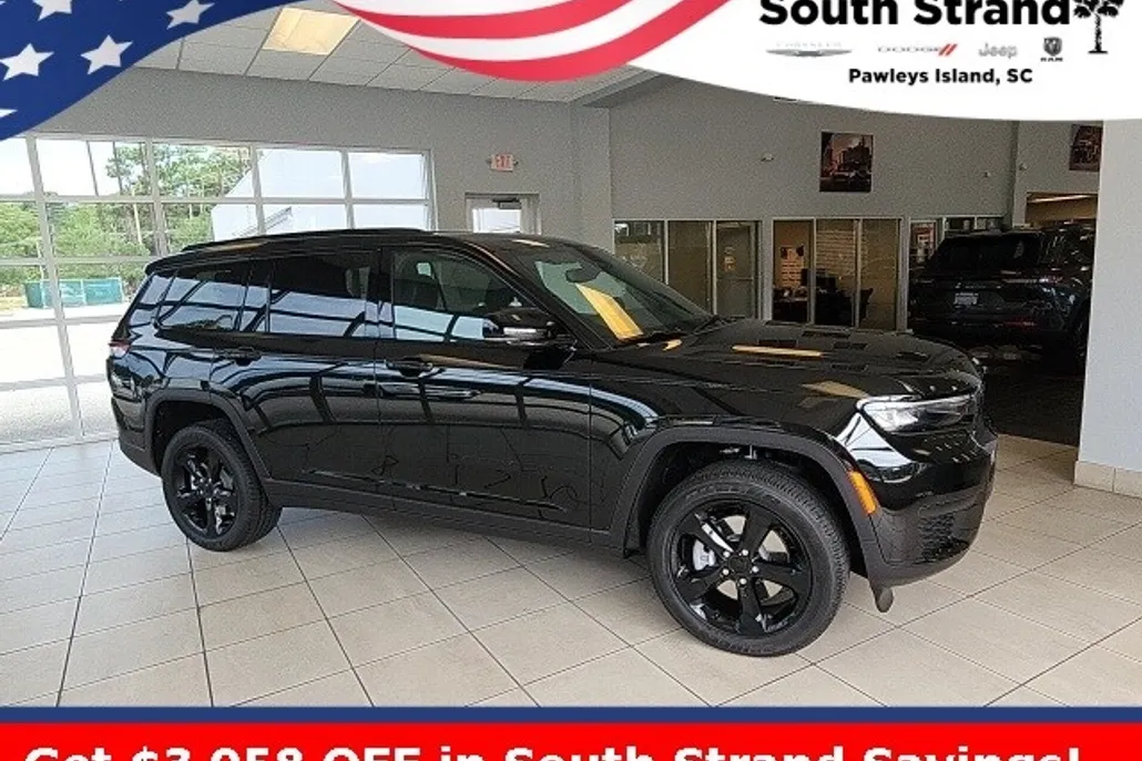 2023 Jeep Grand Cherokee Altitude photo 1