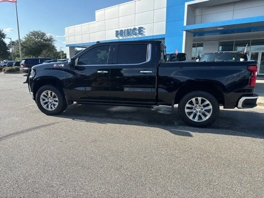 2019 Chevrolet Silverado 1500 LTZ photo 1
