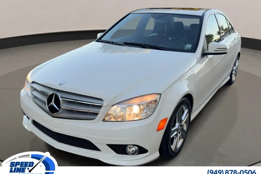 2010 Mercedes Benz C 300 Luxury Sedan photo 1