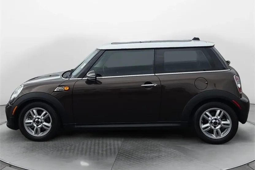 2013 Mini Cooper Hardtop photo 1