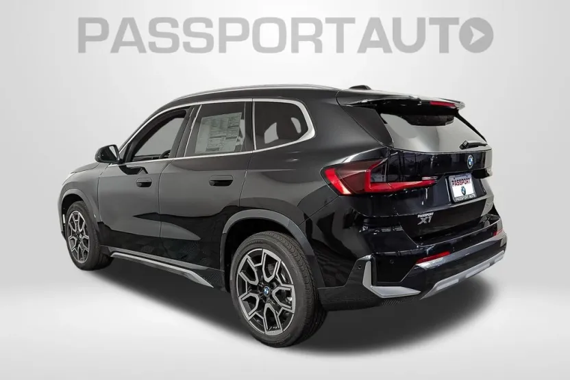 2025 Bmw X1 XDrive28i photo 1