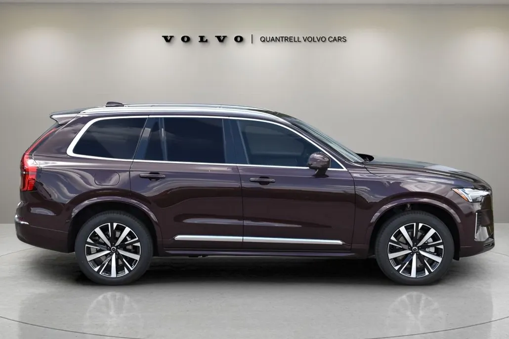 2026 Volvo XC90 Core photo 1