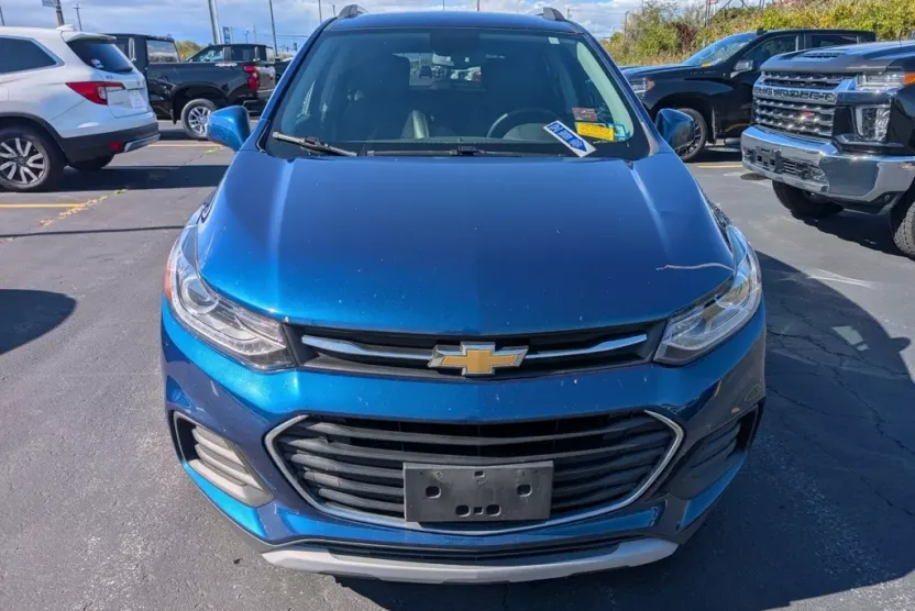 2019 Chevrolet Trax LT photo 1