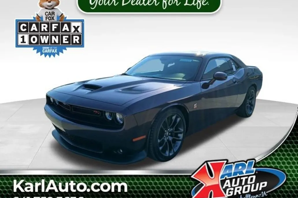 2022 Dodge Challenger R/T Scat Pack photo 1