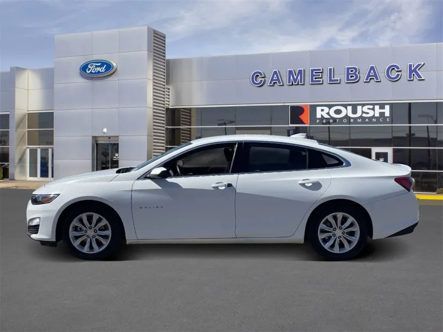 2022 Chevrolet Malibu 1LT photo 1