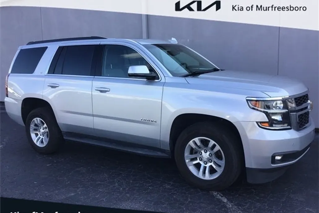 2019 Chevrolet Tahoe LT photo 1