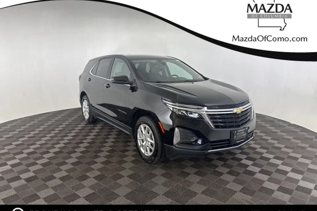 2024 Chevrolet Equinox LT photo 1